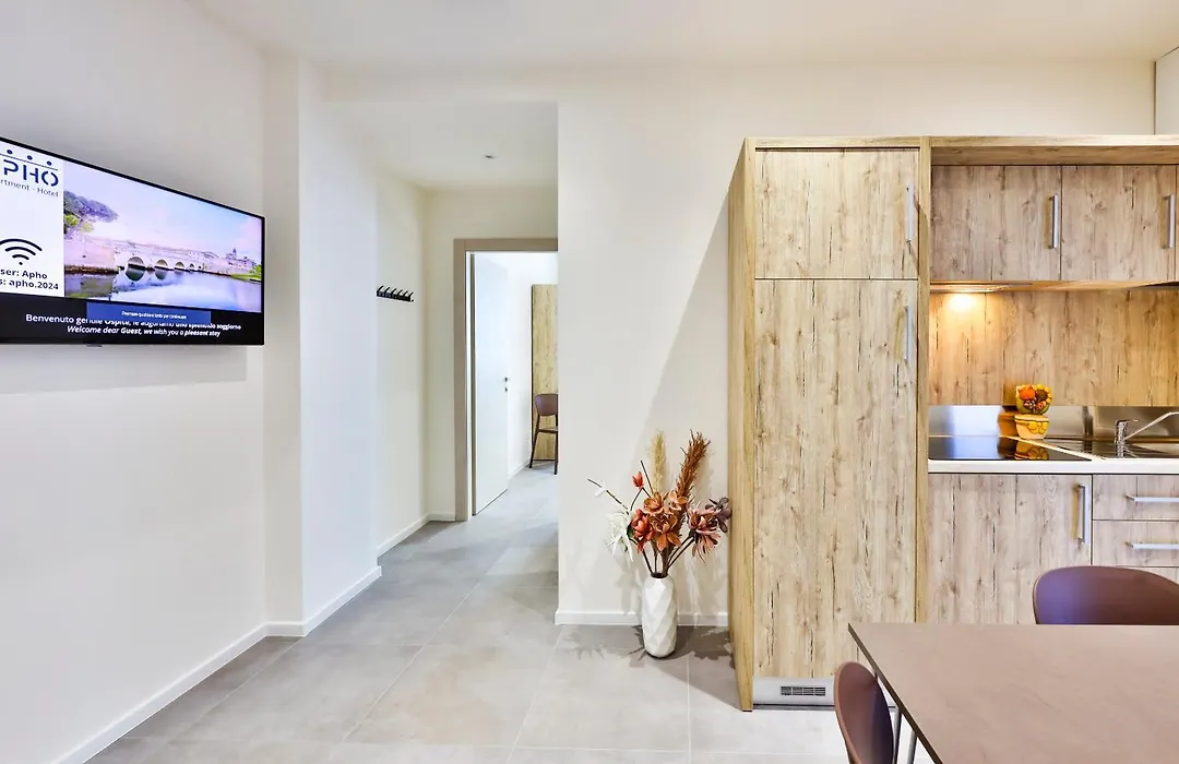 Apho Apartment Hotel-1